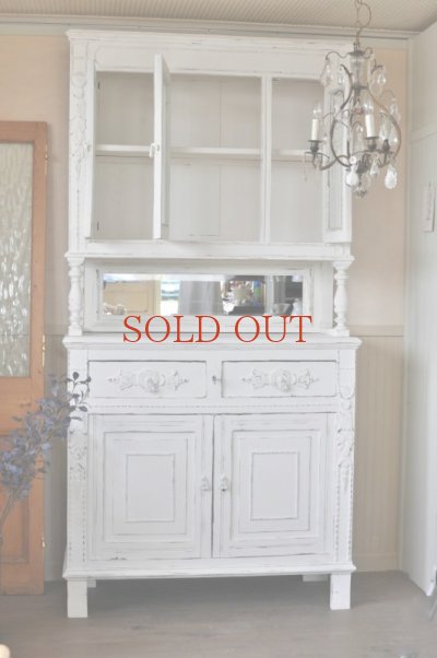 画像16: ホワイトカップボード