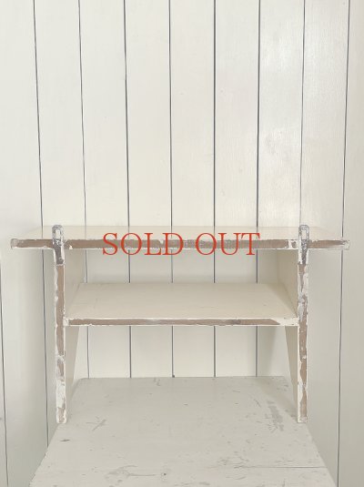 画像11: フランス クリーム色のオリジナルペイントが かわいい不思議なシェルフ