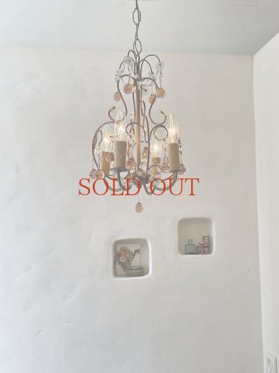 画像17: フランス ピンク色のドロップが かわいい4灯シャンデリア