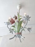 画像16: フランス ユリのお花がかわいい アイアンシャンデリア