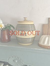 大きな陶器製 キャニスター  30%OFF 