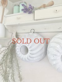 フランス ホーロー製ケーキモールド  30%OFF 