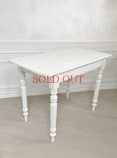 画像13: フランスらしい素敵な ホワイトテーブル