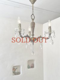 フランス ガラスの座が素敵な ガラスドロップシャンデリア  40%OFF 