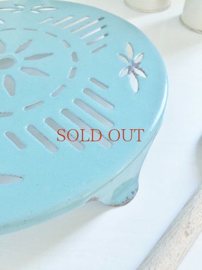 画像4: フランス ホーロー製トリベット