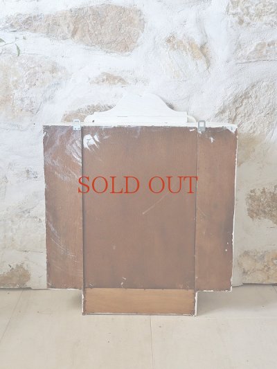 画像11: デザインが素敵な 壁かけミラーキャビネット