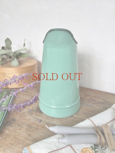 画像3: フランス 外も中も色が素敵な ホーロー製ジャグ