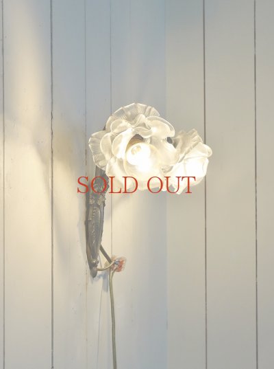 画像4: フランス グレーガラスの 薔薇ウォールライト