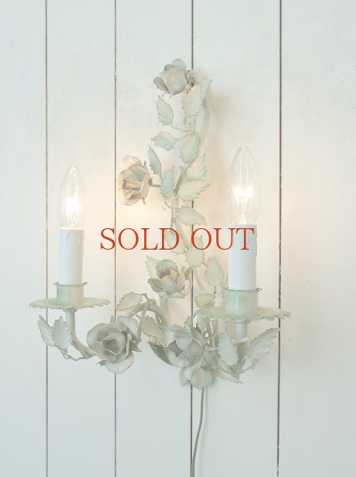 画像2: フランス 薔薇のモチーフが素敵な アイアンウォールライト  30%OFF 