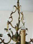 画像9: フランス 真鍮のデザインが 素敵な5灯シャンデリア
