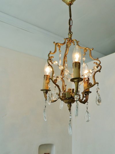 画像2: フランス 真鍮のデザインが 素敵な3灯シャンデリア