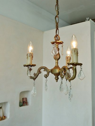 画像2: フランス 真鍮のデザインが素敵な 3灯シャンデリア
