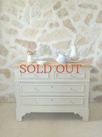 天板がオーク材の クールホワイトチェスト  40%OFF 