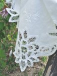 画像6: フランス お花の刺繍が繊細で 上品なテーブルクロス