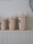 画像9: フランス ディゴワン製 お花がかわいい陶器製 キャニスター４個セット