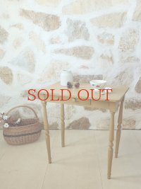 フランス オリジナルペイントが 素敵なチャイルドテーブル