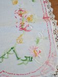画像13: フランス お花模様の刺繍が かわいいテーブルクロス