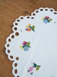 画像3: 小さなお花の刺繍が 素朴でかわいい テーブルクロス