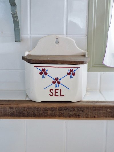 画像2: フランス 絵柄がかわいい 陶器製セルボックス