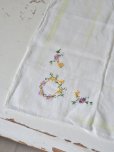 画像10: フランス 小花の刺繍が かわいいハンカチ