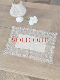 フランス 刺繍が繊細な テーブルクロス  20%OFF 
