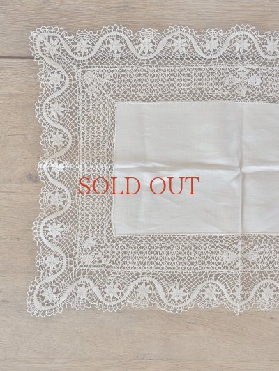 画像2: フランス 刺繍が繊細な テーブルクロス  20%OFF 