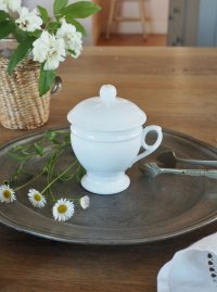 フランス 1900年初頭の繊細な 陶器製クレミエ
