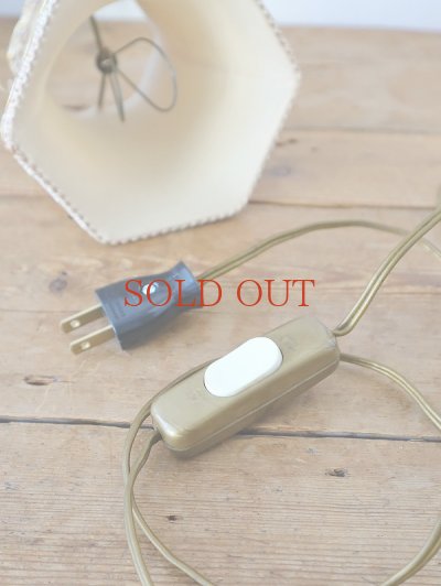 画像13: フランス 真鍮のデザインが大人っぽい テーブルランプ