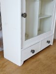 画像14: 脚のデザインがかわいい ホワイトキャビネット