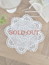 フランス レース編み テーブルセンター  10%OFF 