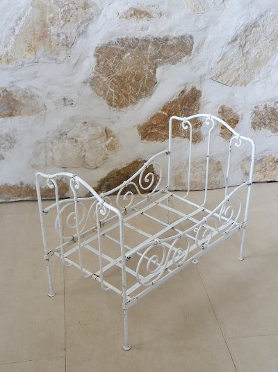 画像14: フランス アイアン製ドールベッド   10%OFF 