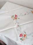 画像10: お花の刺繍がかわいい テーブルクロス