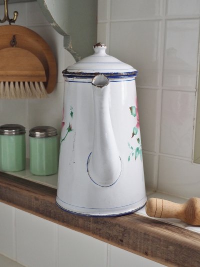 画像5: フランス お花がかわいいホーロー製 コーヒーポット