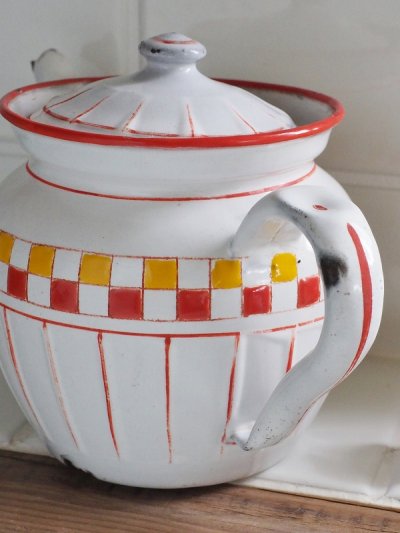 画像9: フランス BB社製格子柄がかわいい ホーロー製ティーポット