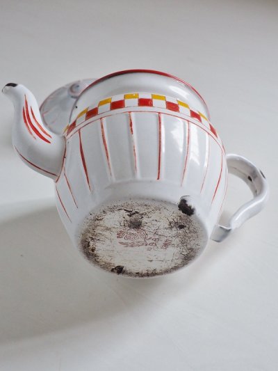 画像14: フランス BB社製格子柄がかわいい ホーロー製ティーポット