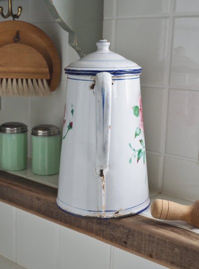 画像9: フランス お花がかわいいホーロー製 コーヒーポット