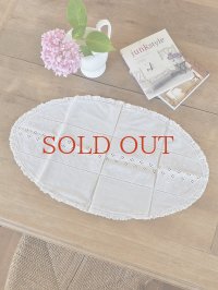 フランス 繊細な テーブルセンター  10%OFF 