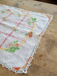 画像9: フランス お花の刺繍が素朴で かわいいテーブルクロス  20%OFF 