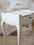 画像10: フランス ペイントが素敵な ナイトキャビネット