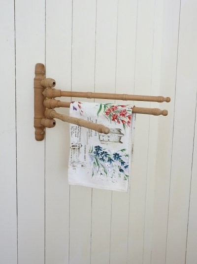 フランス　可愛い　アンティーク　タオル掛け