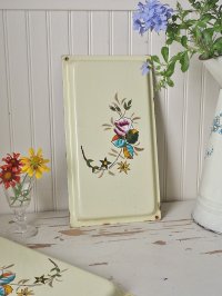 フランス 手描きのお花がかわいい ホーロー製ボード