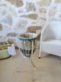 フランス 花柄ファブリックがかわいい ソーイングバスケット