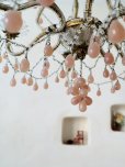 画像15: フランス オパリンドロップがかわいい 6灯シャンデリア