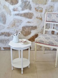 フランス ねじねじの脚がかわいい サイドテーブル