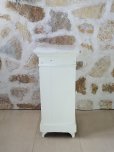 画像14: フランス デザインが素敵な ナイトキャビネット