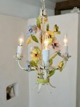 画像7: フランス 2色のお花がかわいい アイアンシャンデリア