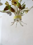 画像15: フランス 2色のお花がかわいい アイアンシャンデリア