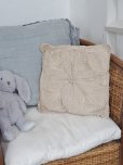 フランス　かわいい　レース編みクッション