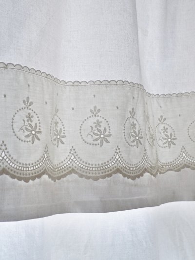 画像4: フランス 刺繍が素敵なカーテン