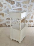 画像16: フランス デザインが素敵な ナイトキャビネット
